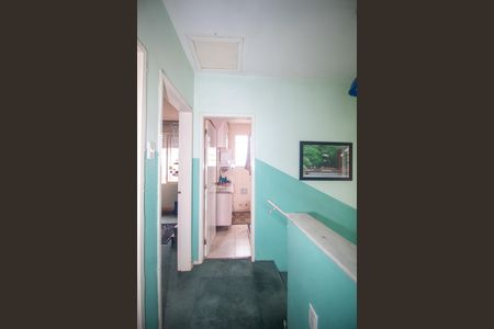 Casa à venda com 327m², 3 quartos e 4 vagasSEGUNDO PISO - Corredor