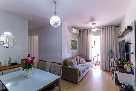 Sala de apartamento à venda com 2 quartos, 55m² em Cachambi, Rio de Janeiro