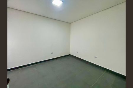 Quarto  de casa para alugar com 1 quarto, 40m² em Vila Sao Joao Batista, Guarulhos