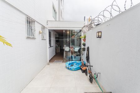 Apartamento à venda com 140m², 3 quartos e 2 vagasÁrea Privativa 1