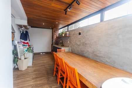 Apartamento à venda com 140m², 3 quartos e 2 vagasEspaço Gourmet/Área de Serviço