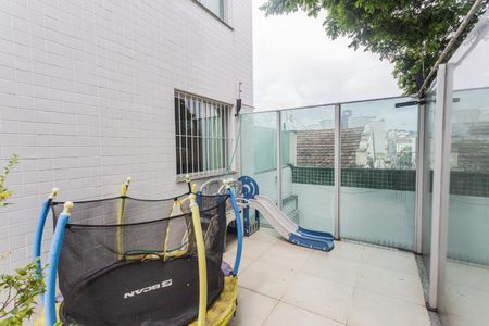 Apartamento à venda com 140m², 3 quartos e 2 vagasÁrea Privativa 2