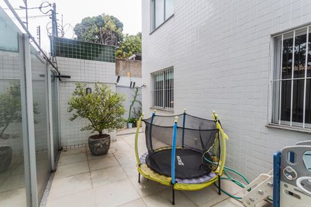 Apartamento à venda com 140m², 3 quartos e 2 vagasÁrea Privativa 2