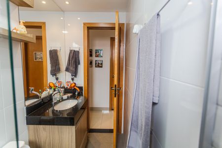 Apartamento à venda com 140m², 3 quartos e 2 vagasBanheiro Social