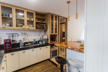 Apartamento à venda com 140m², 3 quartos e 2 vagasCozinha