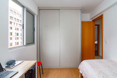 Apartamento à venda com 67m², 2 quartos e 2 vagasQuarto 2
