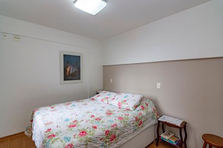 Apartamento à venda com 67m², 2 quartos e 2 vagasSuíte