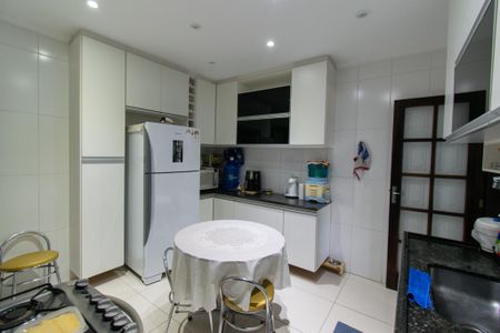 Casa à venda com 400m², 7 quartos e 1 vagaCozinha casa 1