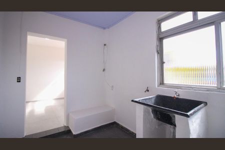 Casa para alugar com 80m², 2 quartos e sem vagaÁrea de Serviço