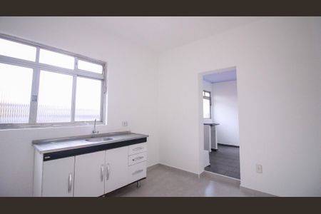 Casa para alugar com 80m², 2 quartos e sem vagaCozinha