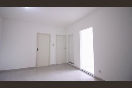Sala de casa para alugar com 2 quartos, 80m² em Vila Alpina, São Paulo