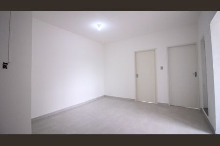 Sala de casa para alugar com 2 quartos, 80m² em Vila Alpina, São Paulo