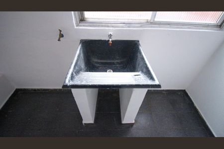 Casa para alugar com 80m², 2 quartos e sem vagaÁrea de Serviço