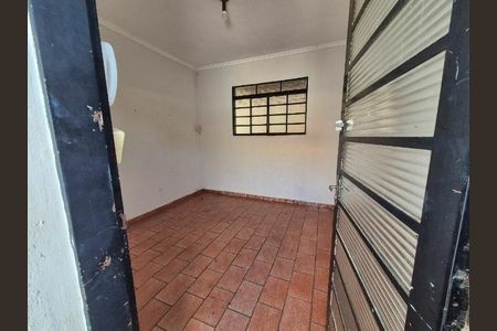 Casa para alugar com 1 quarto, 60m² em Vila Tiberio, Ribeirão Preto