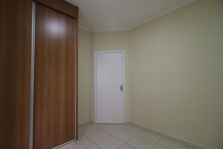 Apartamento para alugar com 70m², 2 quartos e 1 vagaQuarto