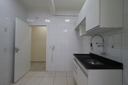 Apartamento para alugar com 70m², 2 quartos e 1 vagaCozinha