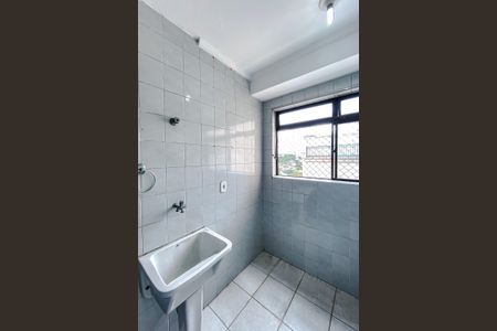 Apartamento para alugar com 77m², 3 quartos e 1 vagaÁrea de Serviço