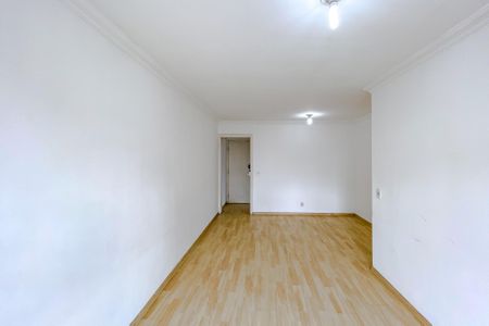 Apartamento para alugar com 77m², 3 quartos e 1 vagaSala