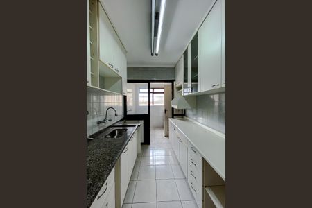 Apartamento para alugar com 77m², 3 quartos e 1 vagaCozinha