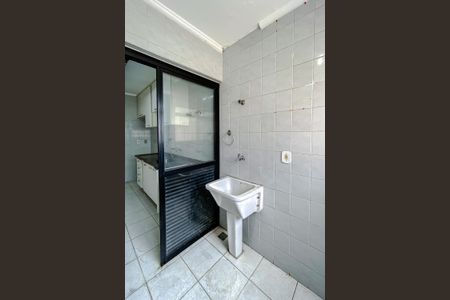 Apartamento para alugar com 77m², 3 quartos e 1 vagaÁrea de Serviço