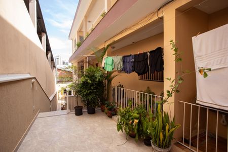 Casa à venda com 300m², 2 quartos e 3 vagasÁREA EXTERNA