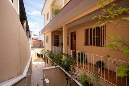 Casa à venda com 300m², 2 quartos e 3 vagasÁREA EXTERNA