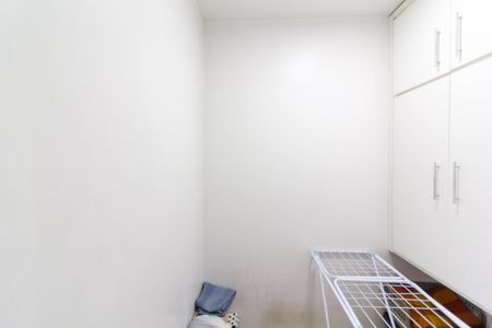 Apartamento à venda com 75m², 3 quartos e 2 vagasQuarto de Serviço