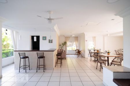 Apartamento à venda com 75m², 3 quartos e 2 vagasSalão de festas