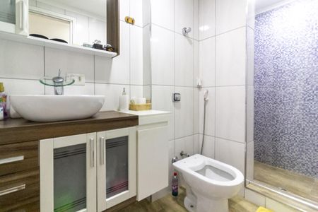 Apartamento à venda com 75m², 3 quartos e 2 vagasBanheiro Social