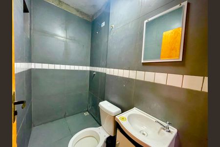 Banheiro de casa para alugar com 1 quarto, 40m² em Vila Sao Joao Batista, Guarulhos