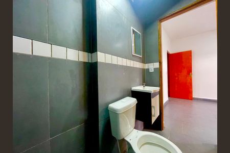 Banheiro de casa para alugar com 1 quarto, 40m² em Vila Sao Joao Batista, Guarulhos