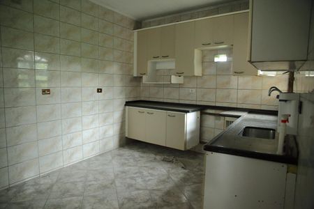 Casa à venda com 110m², 2 quartos e 1 vagaCozinha 