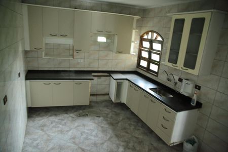 Casa à venda com 110m², 2 quartos e 1 vagaCozinha 