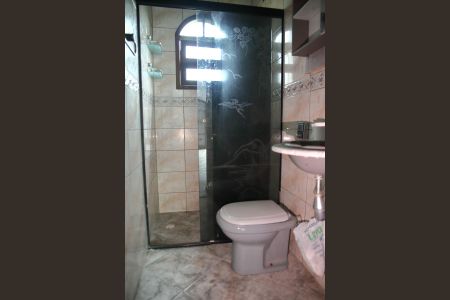 Casa à venda com 110m², 2 quartos e 1 vagaBanheiro 