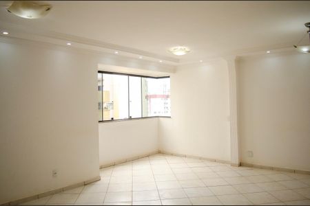 Apartamento para alugar com 4 quartos, 121m² em Nova Suiça, Goiânia