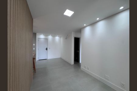 Sala de apartamento à venda com 2 quartos, 82m² em Recreio dos Bandeirantes, Rio de Janeiro