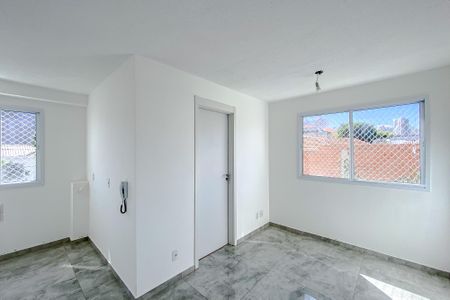 Apartamento para alugar com 34m², 2 quartos e sem vaga Apartamento para alugar com 34m², 2 quartos e sem vagaSala