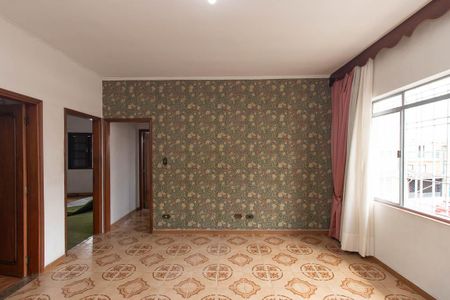 Sala de casa para alugar com 2 quartos, 140m² em Parque Vitoria, São Paulo