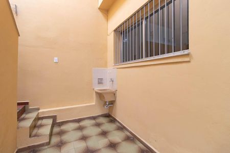 Casa para alugar com 140m², 2 quartos e 1 vagaÁrea de Serviço