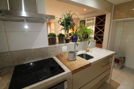 Apartamento à venda com 120m², 3 quartos e 2 vagasSala / Cozinha