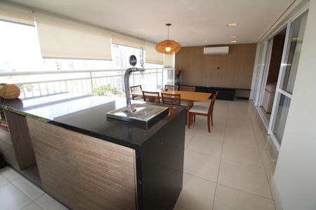 Apartamento à venda com 120m², 3 quartos e 2 vagasSala / Cozinha - Varanda