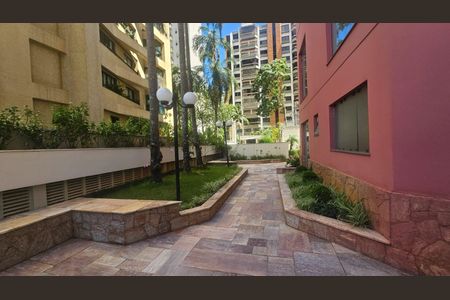 Apartamento para alugar com 165m², 3 quartos e 3 vagas Apartamento para alugar com 165m², 3 quartos e 3 vagasÁrea comum