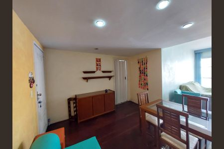 Apartamento à venda com 90m², 3 quartos e 1 vagaSala