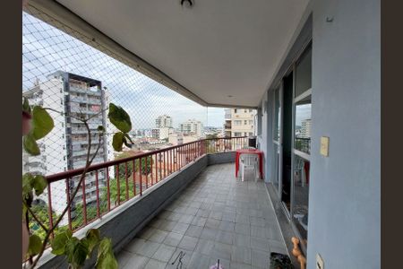 Apartamento à venda com 90m², 3 quartos e 1 vagaVaranda
