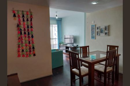 Apartamento à venda com 90m², 3 quartos e 1 vagaSala