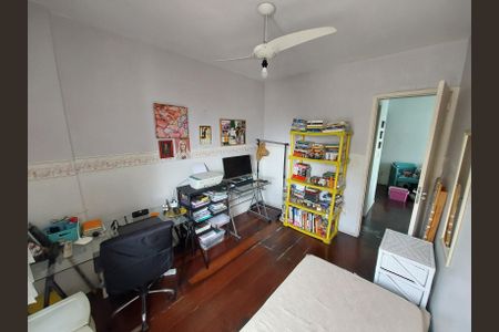 Apartamento à venda com 90m², 3 quartos e 1 vagaQuarto
