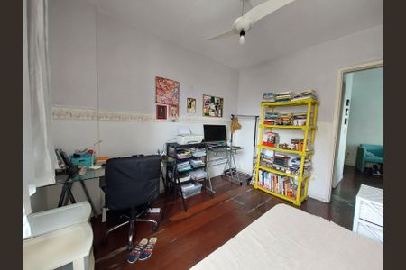 Apartamento à venda com 90m², 3 quartos e 1 vagaQuarto