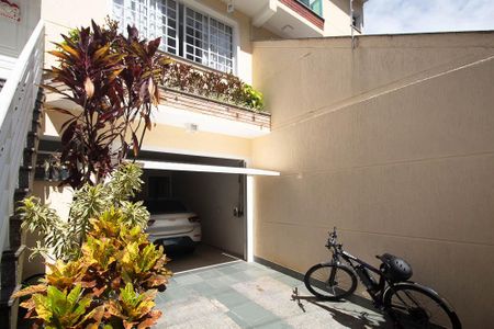 Casa à venda com 151m², 3 quartos e 3 vagasGaragem