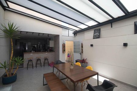 Casa à venda com 151m², 3 quartos e 3 vagasÁrea gourmet