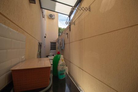 Casa à venda com 151m², 3 quartos e 3 vagasÁrea de Serviço